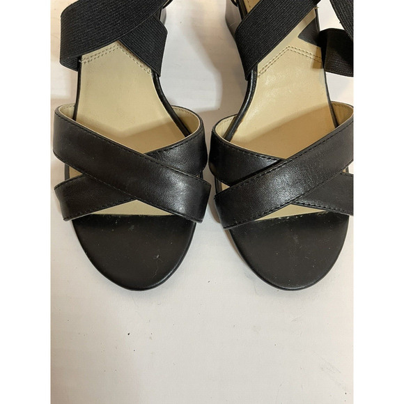 Adrienne Vittadini Woman’s Black Open Toe Wedge Sandals Elastic Slip On 6 Shoes - Picture 2 of 13